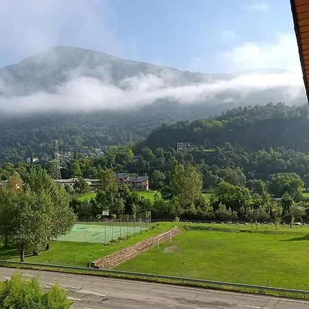 Bpirineos-parque De Apartman *
